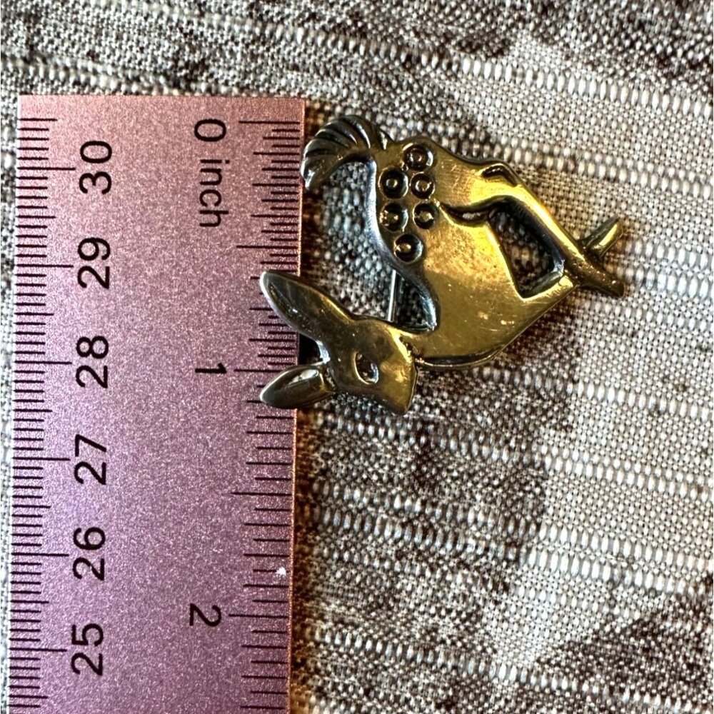 Vintage Sterling Silver Navajo Fawn Deer Stampwork Brooch Pin Signed by Artist M - Picture 6 of 12